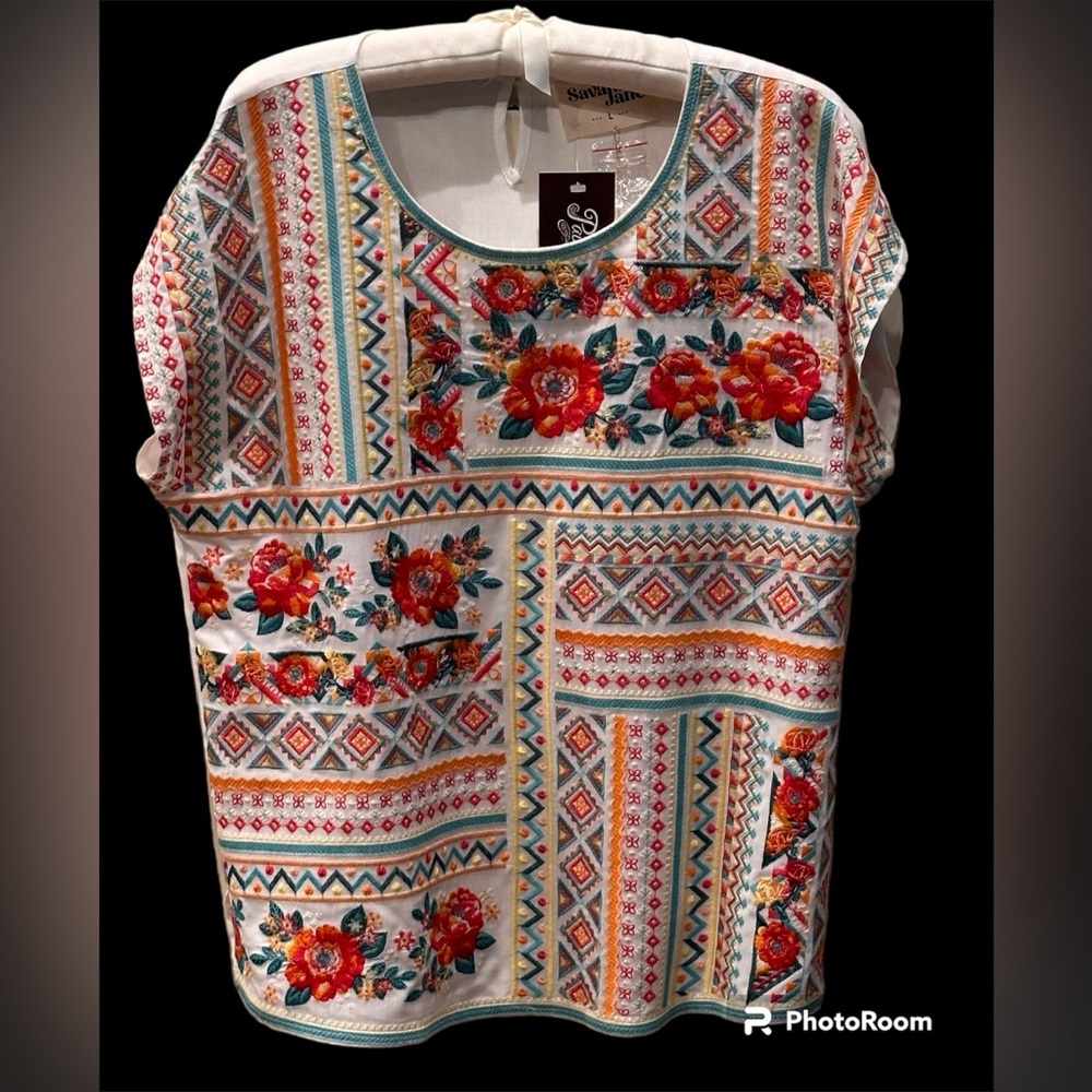 Savanna Jane Embroidered Shirt - NWT NEW